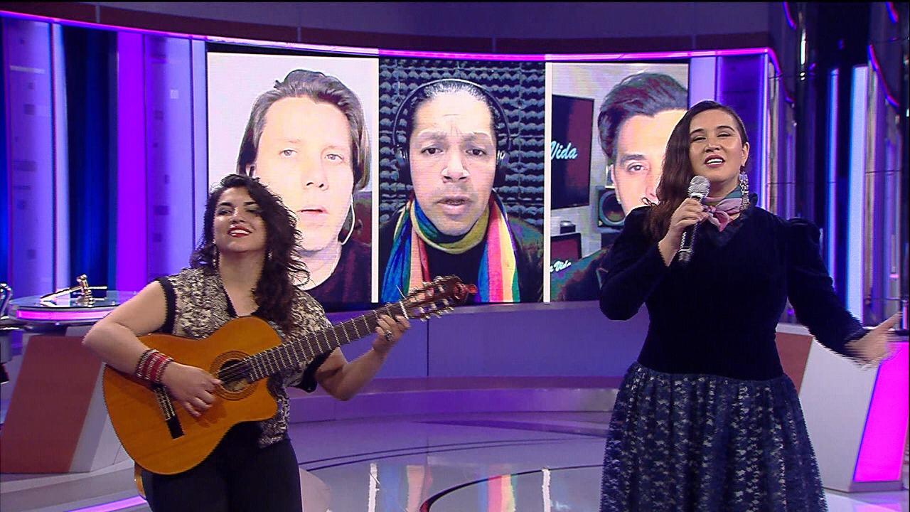 “Carmen Gloria a tu servicio” realiza emotivo homenaje a Violeta Parra en las voces de destacados artistas chilenos