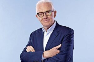 TVN confirma la renovación de contrato con el periodista deportivo Pedro Carcuro