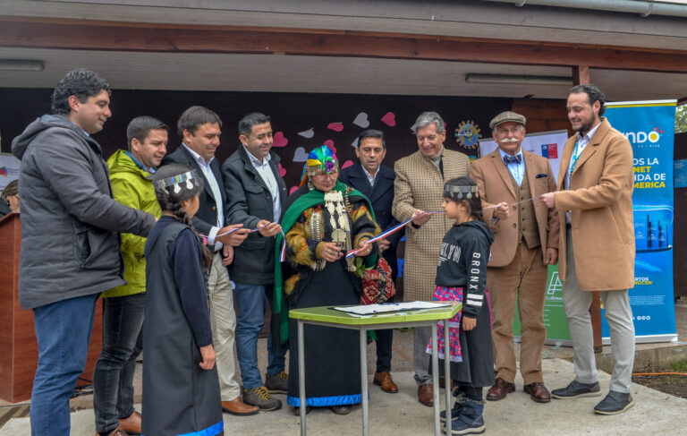 Mundo Telecomunicaciones entregó la internet más veloz a la comunidad Mapuche Carlos Cayuqueo III de Nueva Imperial