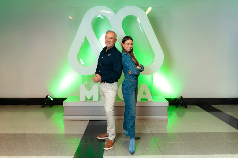 Mega anuncia un nuevo programa de sustentabilidad conducido por Tita Ureta y Eliseo Salazar