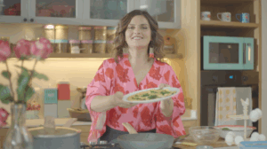 Connie Achurra regresa a Cocina Viva con la segunda temporada de “Connie sin Prisa”