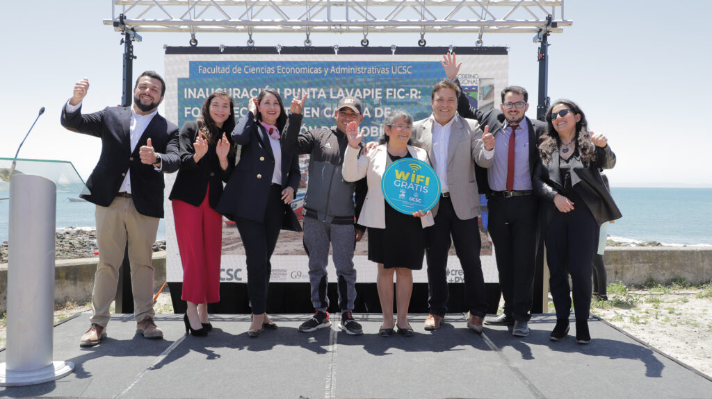 MUNDO Telecomunicaciones conectó con la mejor Fibra a Caleta Punta Lavapié en Arauco