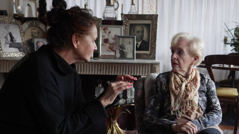 TVN rendirá un homenaje a la actriz Carmen Barros y estrenará el documental “Viejos Amores”