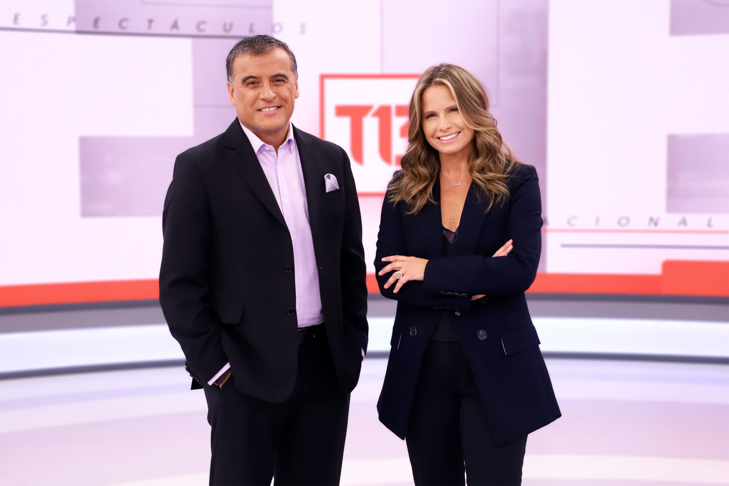 Ramón Ulloa y Soledad Onetto nuevamente son los rostros televisivos mejor evaluados de la televisión chilena, según el último estudio Cadem 5C