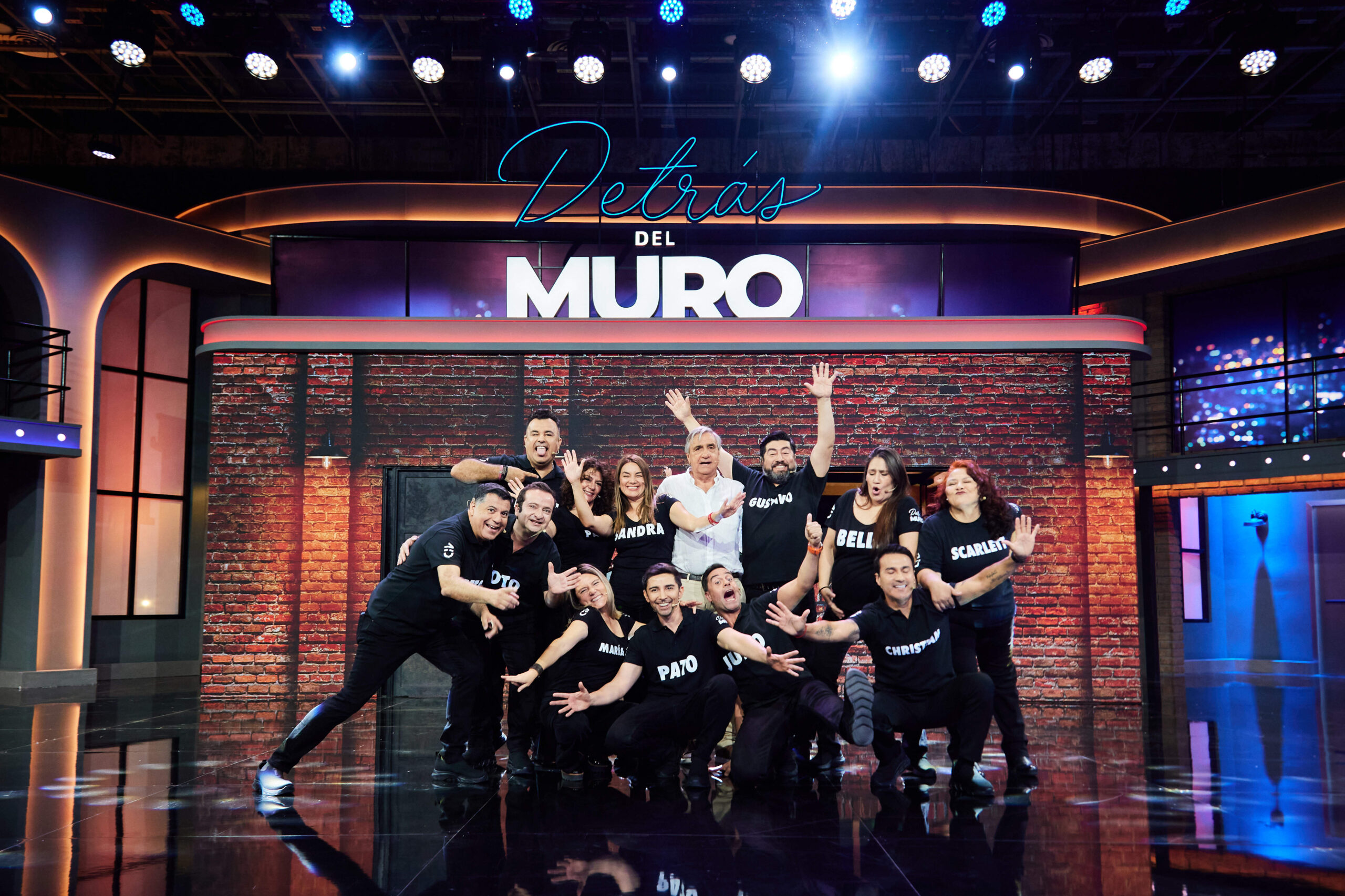 “Detrás del Muro” está arrasando las noches de verano: Espacio de humor se convierte en el más visto de los jueves