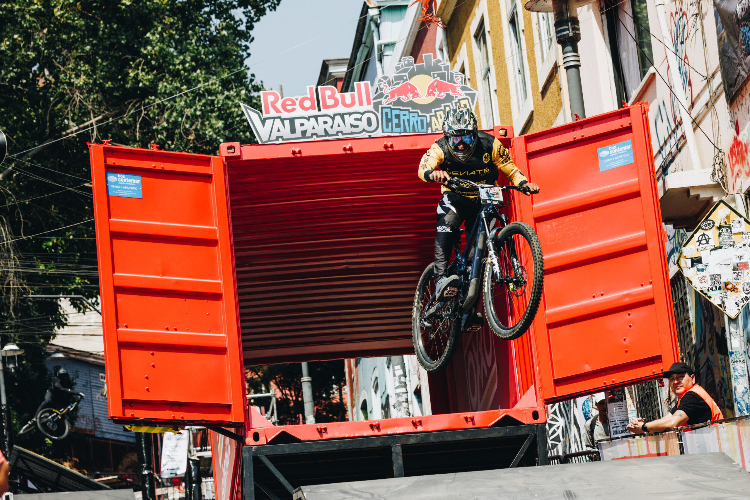 Red Bull Valparaíso Cerro Abajo 2025 vuelve a las pantallas de la mano de TVN