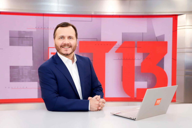 Álvaro Paci y el éxito de “Teletrece noche”: “Hemos sabido conectar con lo que busca la gente a esa hora”