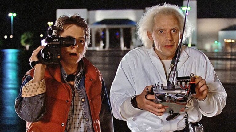 “Volver al Futuro” cumple 40 años y TVN lo celebrará con su emisión este domingo