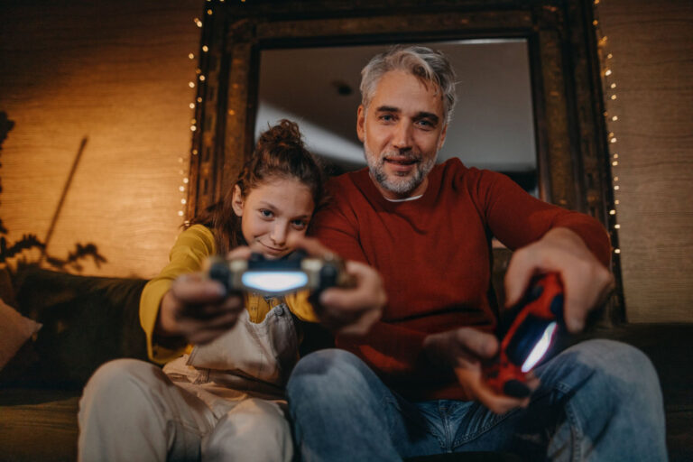 Día del Gamer 2025: Más de la mitad de los chilenos se conecta al mundo de los videojuegos