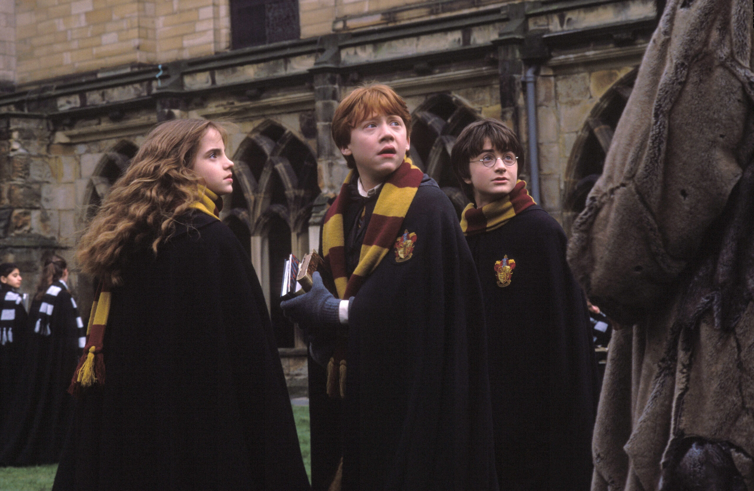Vuelve a Hogwarts: Disfruta maratones de películas y descuentos en los juegos de la saga