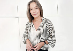 Consuelo Saavedra se suma con dos programas en radio 13C: “Estoy muy feliz de sumarme a un equipo lleno de profesionales que admiro”