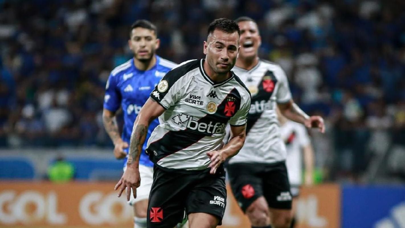 Chilenos jugarán por Vasco da Gama y Gremio: estos son los partidos del Brasileirao 2025 que transmitirá Canal 13 esta semana