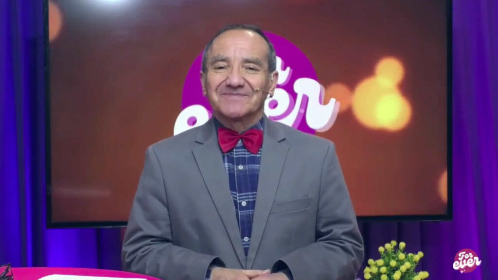 A la edad de 69 años fallece Hernán “Nanito” Aravena, recordado conductor de “Forever”