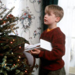 “Mi Pobre Angelito” vuelve a ser el favorito de los hogares chilenos en esta Nochebuena: Llegó un peak de más de 500 mil personas