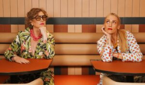 “Demasiada información”: Todo sobre el nuevo podcast de Javiera Contador y Virginia Demaria en Emisor Podcasting