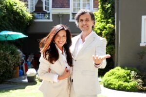 El último famoso de “Vecinos al límite” es influencer y cantante urbano: Bastián “Bimza” Muñoz acompañará al equipo de su padre Kanela en el nuevo reality del 13