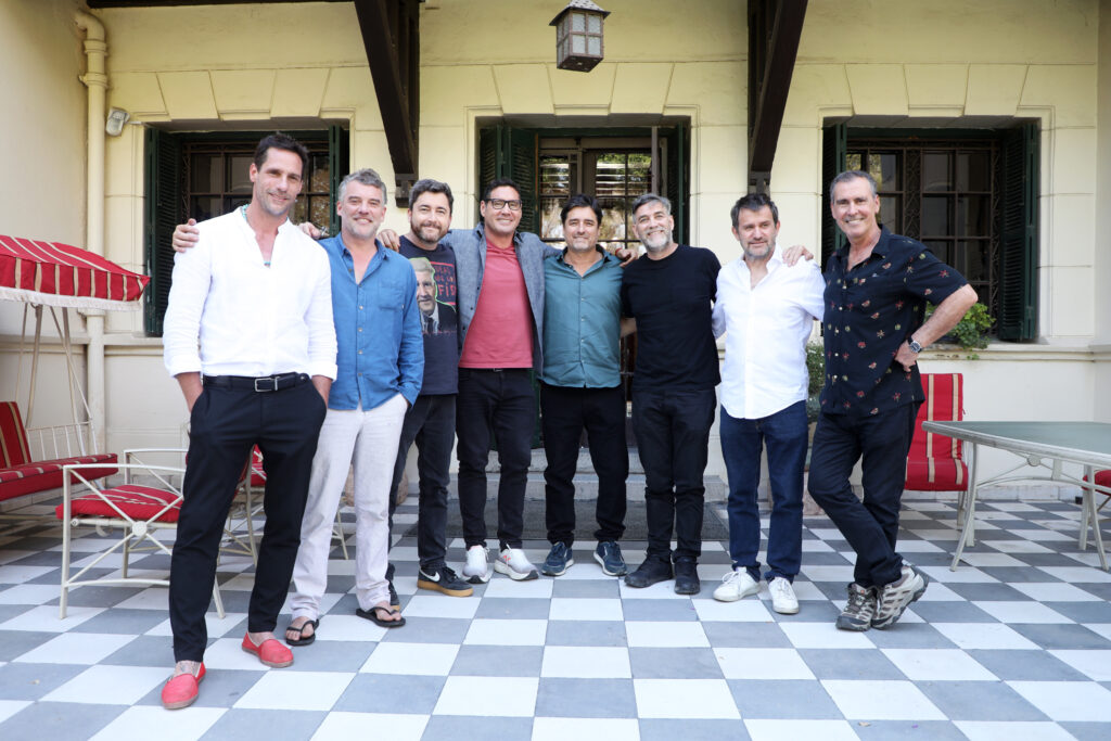 Con el reencuentro de los Hermanos Mercader, “Socios de la Parrilla a Domicilio” nuevamente lidera la noche de este sábado