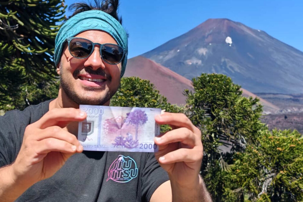 Rapa Nui, nuevas secciones y hasta recreaciones históricas apoyadas con la IA: Así será la nueva temporada de “Chile Conectado”