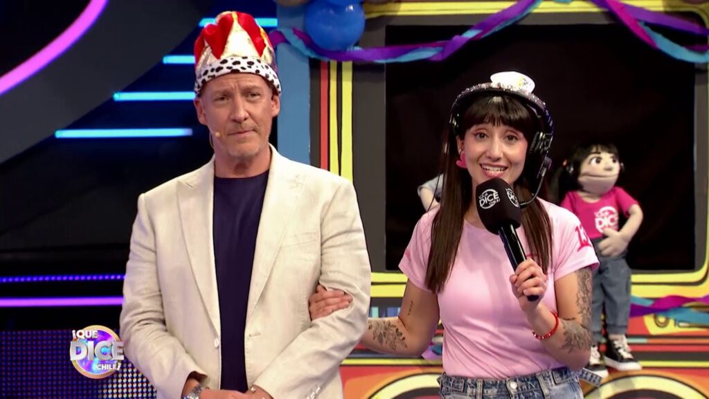 “Es verdaderamente inútil en la casa”: “¡Qué dice Chile!” celebró el cumpleaños 51 de Martín Cárcamo con entrevista exclusiva a su hermana